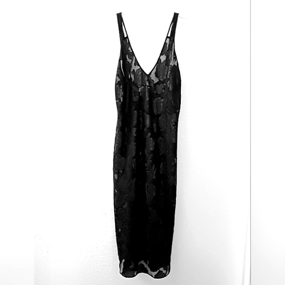 Vintage California Dynasty LONG Slip Luxury Nightgown BLACK Semi-Sheer Roses M